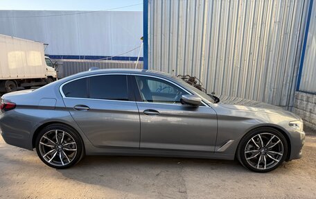 BMW 5 серия, 2018 год, 3 500 000 рублей, 3 фотография