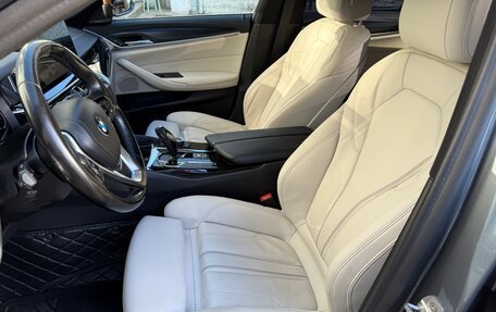 BMW 5 серия, 2018 год, 3 500 000 рублей, 9 фотография