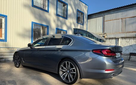 BMW 5 серия, 2018 год, 3 500 000 рублей, 16 фотография