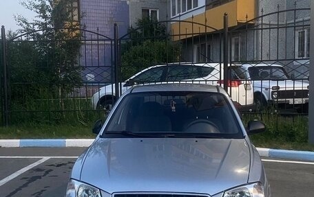 Hyundai Accent II, 2008 год, 590 000 рублей, 2 фотография