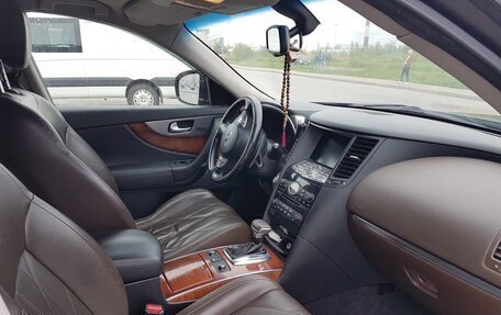 Infiniti FX II, 2011 год, 1 400 000 рублей, 7 фотография