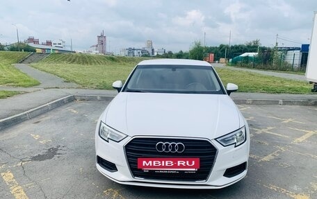 Audi A3, 2019 год, 1 785 000 рублей, 2 фотография