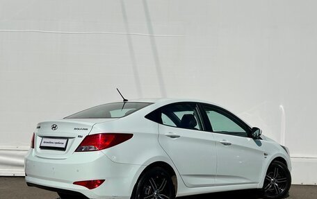 Hyundai Solaris II рестайлинг, 2015 год, 1 066 800 рублей, 2 фотография
