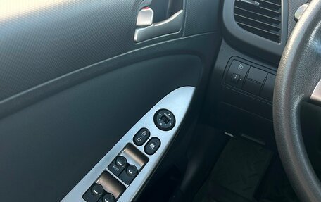 Hyundai Solaris II рестайлинг, 2015 год, 1 066 800 рублей, 17 фотография