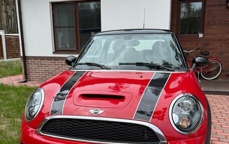 MINI Hatch, 2013 год, 1 832 500 рублей, 2 фотография