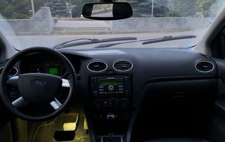 Ford Focus II рестайлинг, 2005 год, 397 000 рублей, 13 фотография