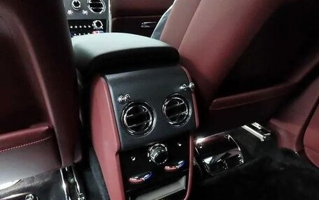 Rolls-Royce Cullinan, 2022 год, 34 689 000 рублей, 13 фотография