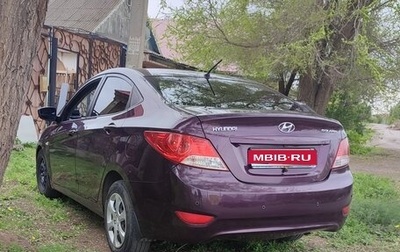 Hyundai Solaris II рестайлинг, 2011 год, 750 000 рублей, 1 фотография