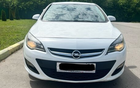 Opel Astra J, 2013 год, 700 000 рублей, 6 фотография