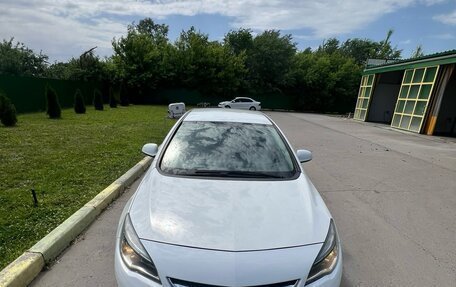 Opel Astra J, 2013 год, 700 000 рублей, 7 фотография