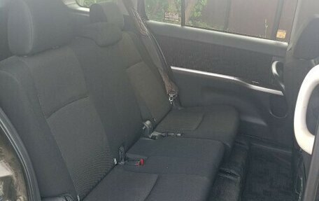 Toyota ISis I, 2011 год, 1 500 000 рублей, 8 фотография