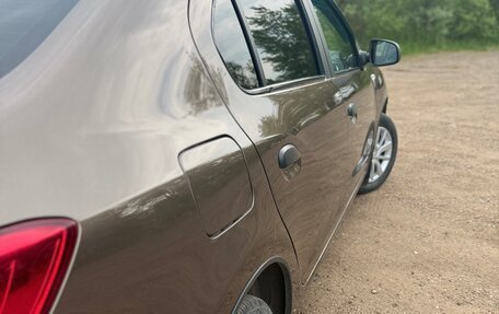 Renault Logan II, 2019 год, 875 000 рублей, 4 фотография