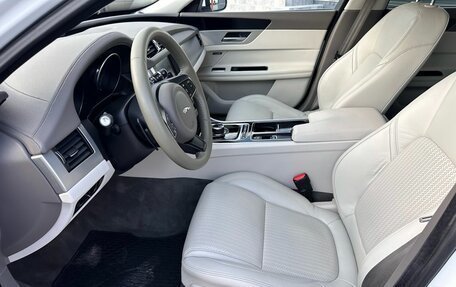Jaguar XF II, 2017 год, 2 000 000 рублей, 11 фотография