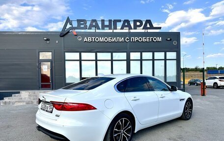 Jaguar XF II, 2017 год, 2 000 000 рублей, 7 фотография