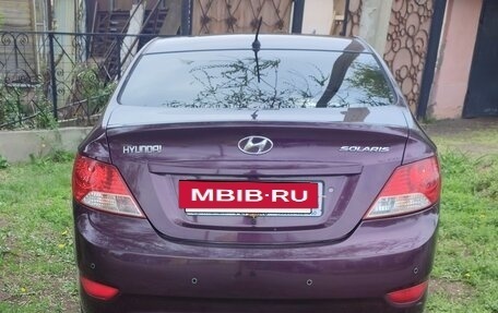 Hyundai Solaris II рестайлинг, 2011 год, 750 000 рублей, 2 фотография