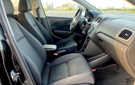 Volkswagen Polo VI (EU Market), 2012 год, 1 100 000 рублей, 16 фотография