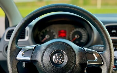 Volkswagen Polo VI (EU Market), 2012 год, 1 100 000 рублей, 17 фотография
