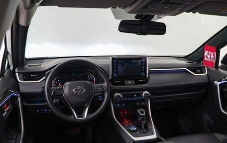 Toyota RAV4, 2021 год, 3 749 000 рублей, 6 фотография