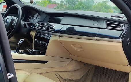 BMW 7 серия, 2009 год, 1 850 000 рублей, 12 фотография