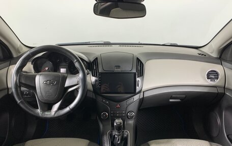 Chevrolet Cruze II, 2012 год, 585 000 рублей, 12 фотография