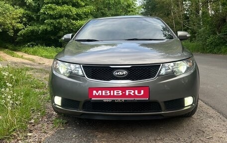 KIA Cerato III, 2009 год, 850 000 рублей, 11 фотография
