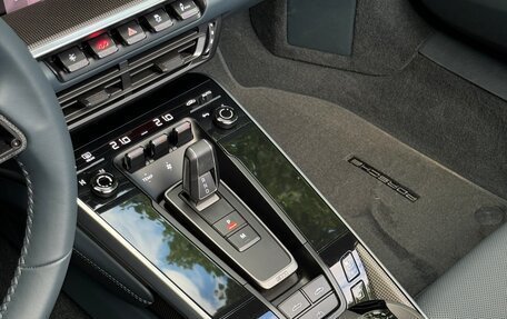 Porsche 911, 2022 год, 29 900 000 рублей, 22 фотография