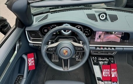 Porsche 911, 2022 год, 29 900 000 рублей, 19 фотография