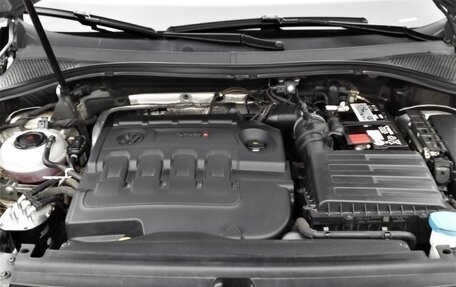 Volkswagen Tiguan II, 2019 год, 3 800 000 рублей, 10 фотография