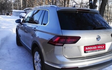 Volkswagen Tiguan II, 2019 год, 3 800 000 рублей, 4 фотография