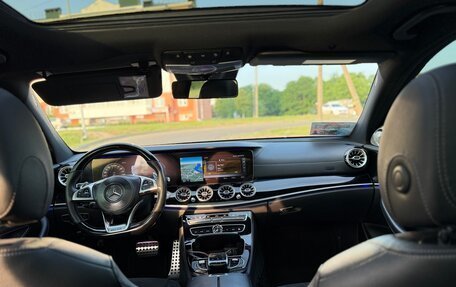 Mercedes-Benz E-Класс, 2016 год, 3 700 000 рублей, 9 фотография