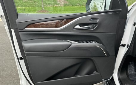 Cadillac Escalade V, 2022 год, 9 180 000 рублей, 13 фотография