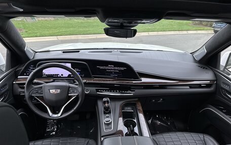 Cadillac Escalade V, 2022 год, 9 180 000 рублей, 18 фотография