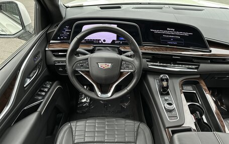 Cadillac Escalade V, 2022 год, 9 180 000 рублей, 17 фотография