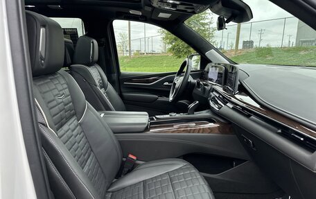Cadillac Escalade V, 2022 год, 9 180 000 рублей, 22 фотография