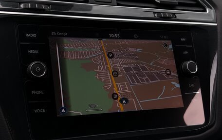 Volkswagen Tiguan II, 2021 год, 2 384 000 рублей, 14 фотография