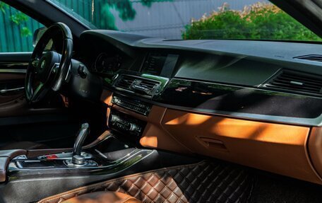 BMW 5 серия, 2010 год, 2 300 000 рублей, 11 фотография