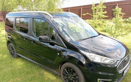 Ford Tourneo Connect II рестайлинг, 2019 год, 2 500 000 рублей, 13 фотография