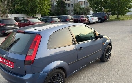 Ford Fiesta, 2005 год, 235 000 рублей, 5 фотография