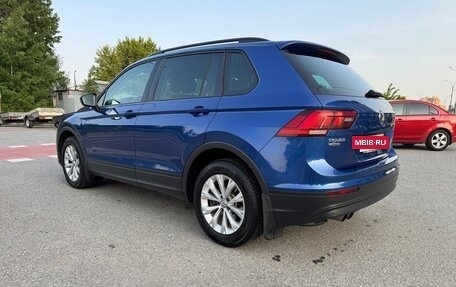 Volkswagen Tiguan II, 2019 год, 2 090 000 рублей, 3 фотография