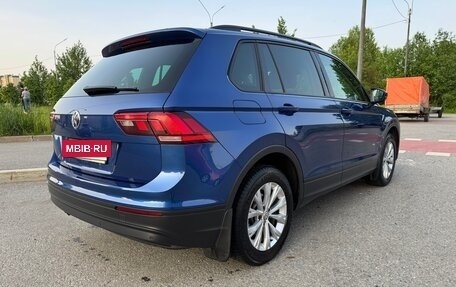 Volkswagen Tiguan II, 2019 год, 2 090 000 рублей, 4 фотография