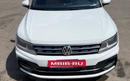 Volkswagen Tiguan II, 2018 год, 2 850 000 рублей, 7 фотография