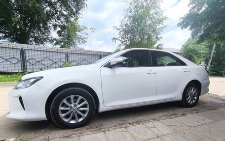 Toyota Camry, 2015 год, 1 950 000 рублей, 4 фотография