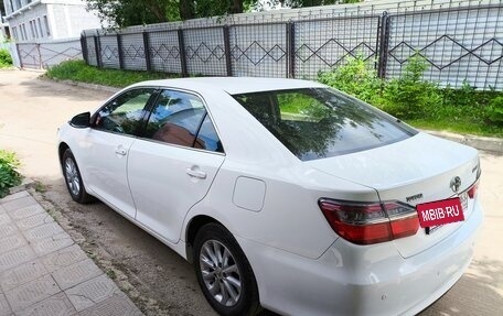 Toyota Camry, 2015 год, 1 950 000 рублей, 8 фотография
