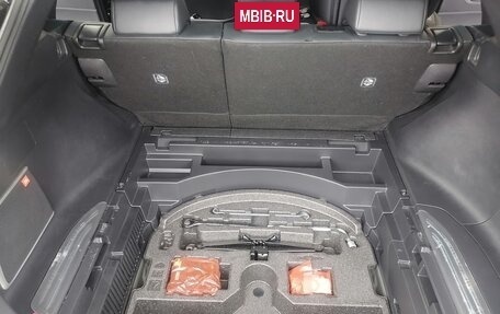 Toyota Harrier, 2021 год, 3 750 000 рублей, 13 фотография