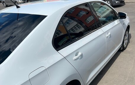 Skoda Rapid I, 2014 год, 1 070 000 рублей, 4 фотография