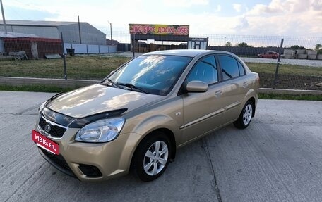 KIA Rio II, 2011 год, 639 000 рублей, 10 фотография