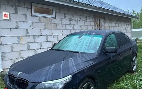 BMW 5 серия, 2005 год, 1 070 000 рублей, 7 фотография
