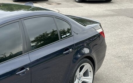 BMW 5 серия, 2005 год, 1 070 000 рублей, 10 фотография