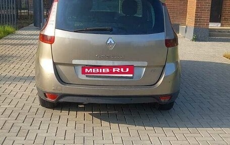 Renault Scenic III, 2009 год, 650 000 рублей, 8 фотография
