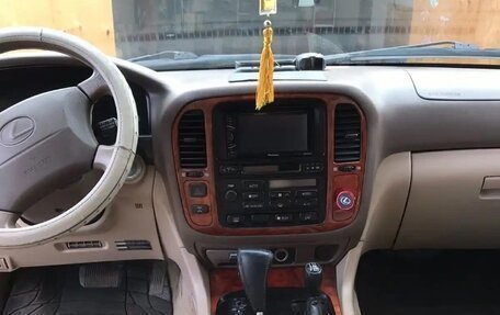 Lexus LX II, 1999 год, 2 100 000 рублей, 18 фотография